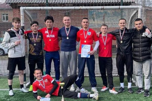 Футболисты Педагогического института - чемпионы!