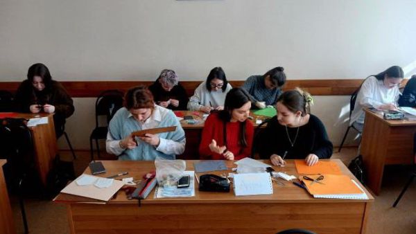 Сказка на ладони для маленьких воспитанников