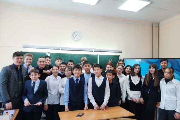 «Подросток и закон»: классный час для гимназистов от студентов-практикантов