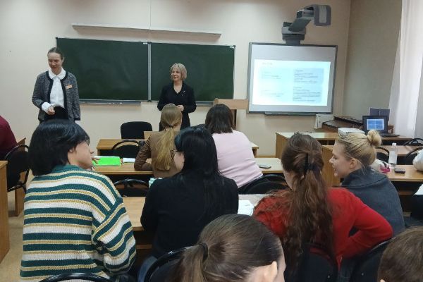 «Своя игра»: студенты – педагоги - школьники