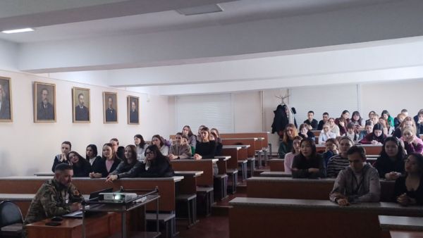 Встреча студентов с участниками СВО