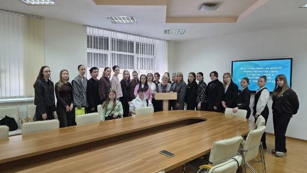 Профессиональное самоопределение через историю родного края: встреча со студентами ИРКПО