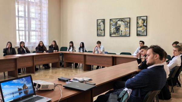 Педагогический класс в гостях у кафедры педагогики