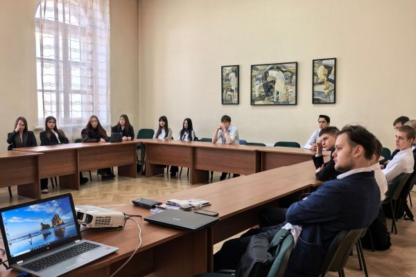 Педагогический класс в гостях у кафедры педагогики